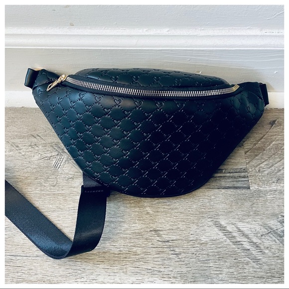 ShopEvelynne Handbags - Embossed black faux leather Fanny pack